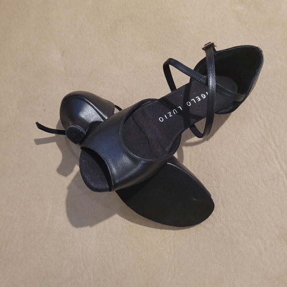 Ballroom dance Soes - Picture 3 of 3